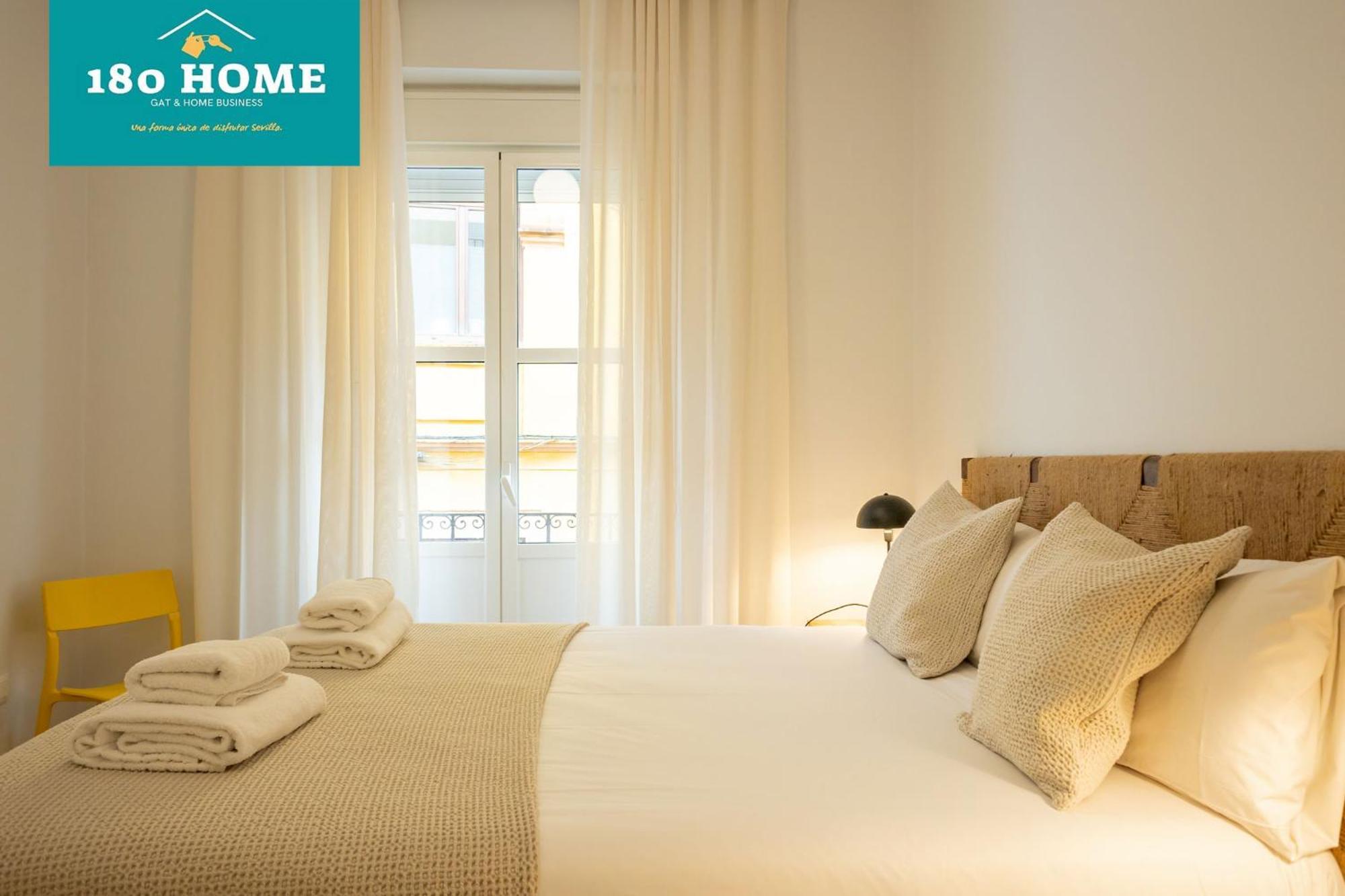180 Home Goyeneta Luxury Sevilla Eksteriør bilde