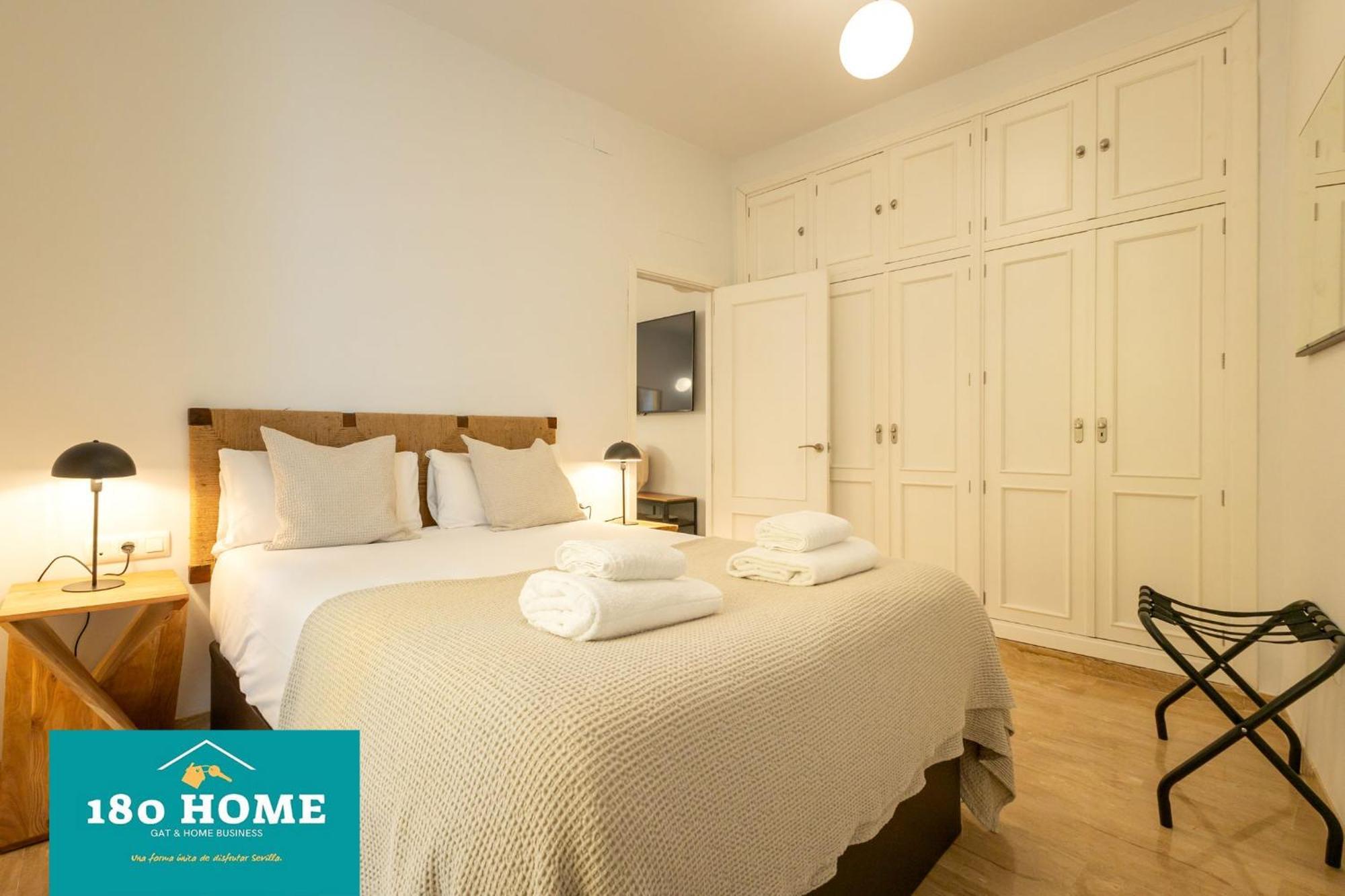 180 Home Goyeneta Luxury Sevilla Eksteriør bilde