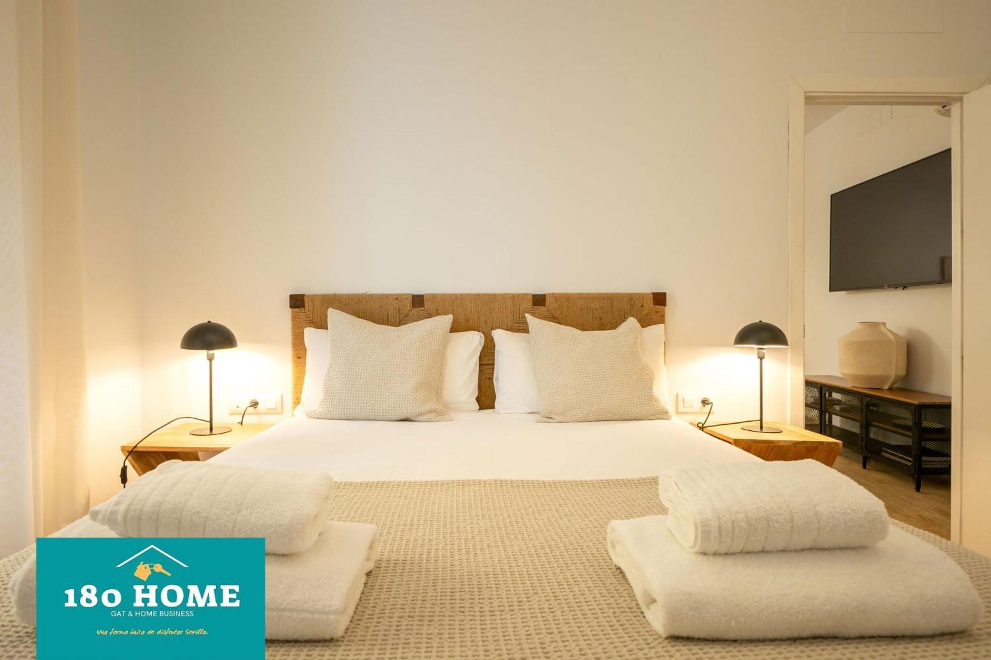 180 Home Goyeneta Luxury Sevilla Eksteriør bilde